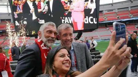 郑钦文迈阿密WTA1000赛晋级32强