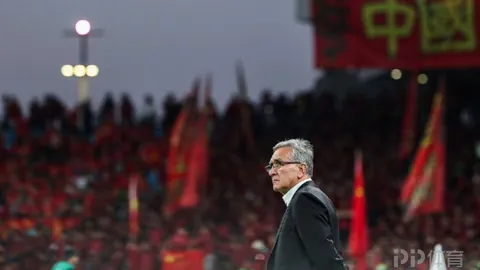 图赫尔强调球队建设追求适配而非极致力量；福登与贝林默契搭档无疑问